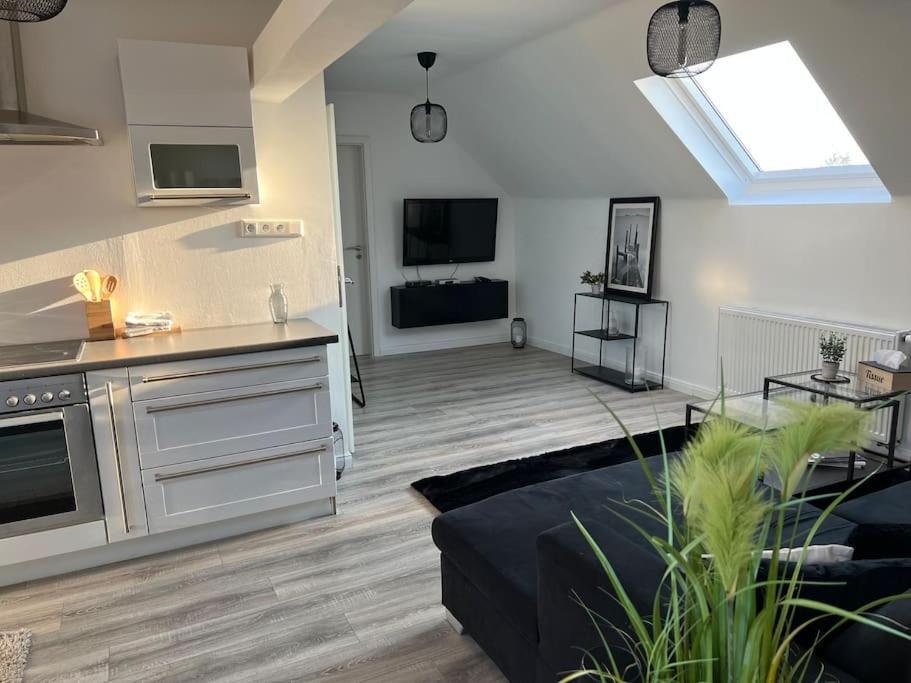 5Minuten Von Der City Entfernte Wohnung Mit Parkpl บีเลอเฟล์ด ภายนอก รูปภาพ